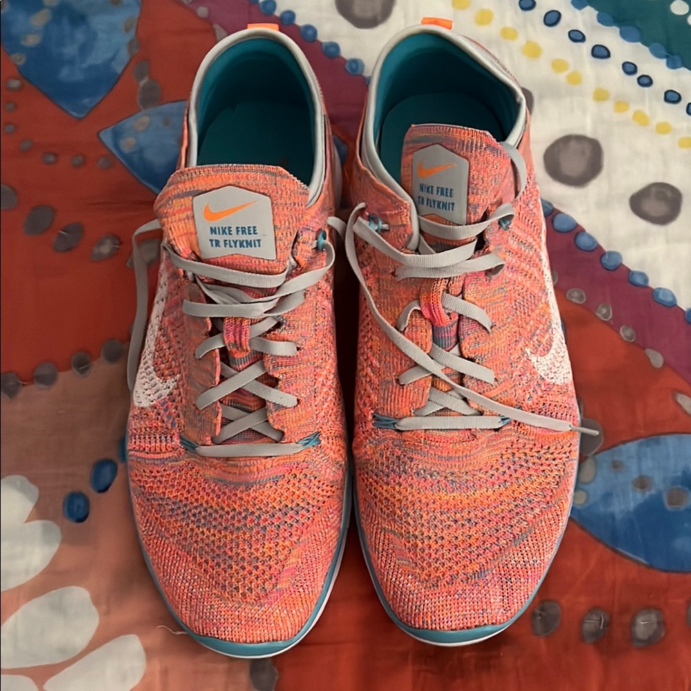 Nike Free TR Flyknit Multicolor Sneakers